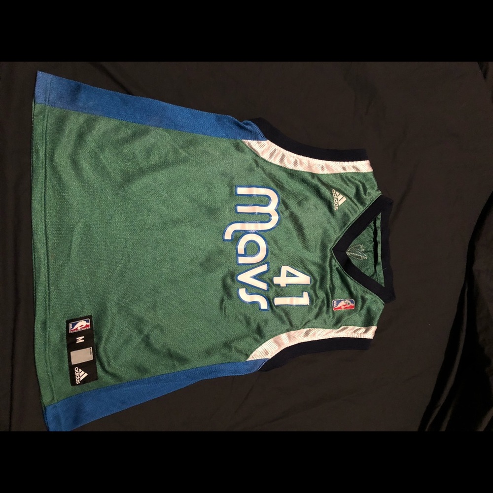 Vintage Adidas Dallas Mavericks Dirk Nowitzki
